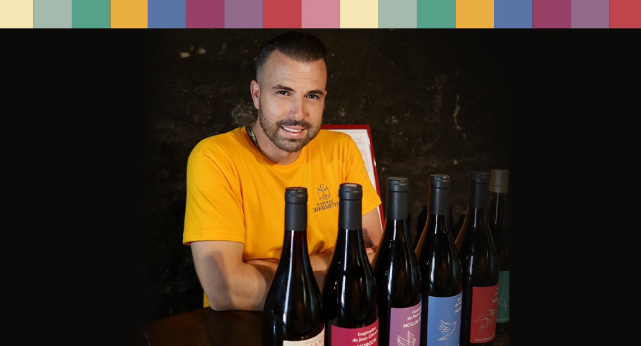 The symbol of Jean-Etienne Chermette's range is the dove, which expresses the airy, balanced nature of the wines, as well as their elegance. The vintages are fresh and fruity. Jean-Etienne has chosen to market wines from previous vintages.