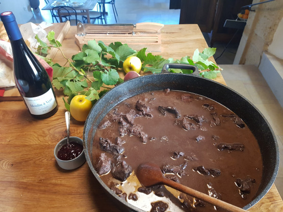 QUATRIEME REPAS VENDANGES 2020 : CUISSOT DE SANGLIER EN CIVET