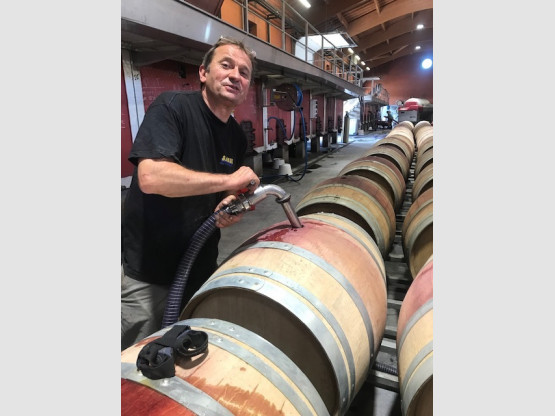 PREPARATION ET REMPLISSAGE DES BARRIQUES