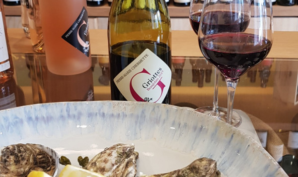 ORIGINAL : LE BEAUJOLAIS LES GRIOTTES AVEC LES HUITRES