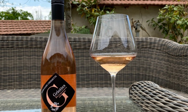 Avec la chaleur estivale, pensez à mettre votre rosé au frais !